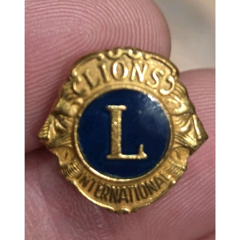 Lions Clubs International Lapel Pin Blue Enamel “L” Gold Tone BALLOU REG’D